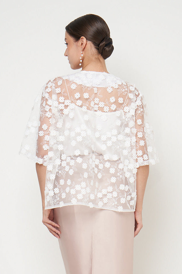 Flower Top in White
