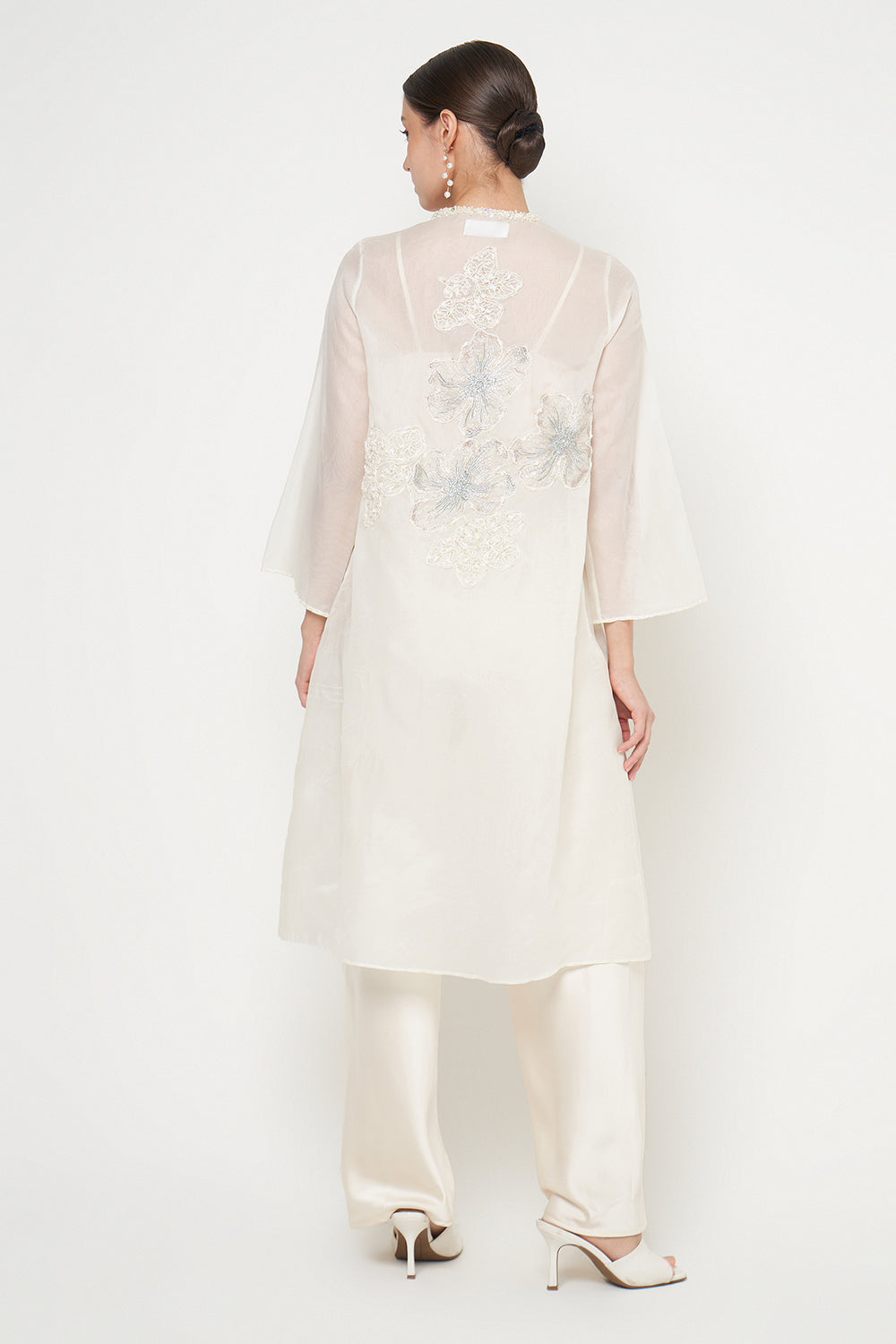 Everly Outer Dress in Broken White