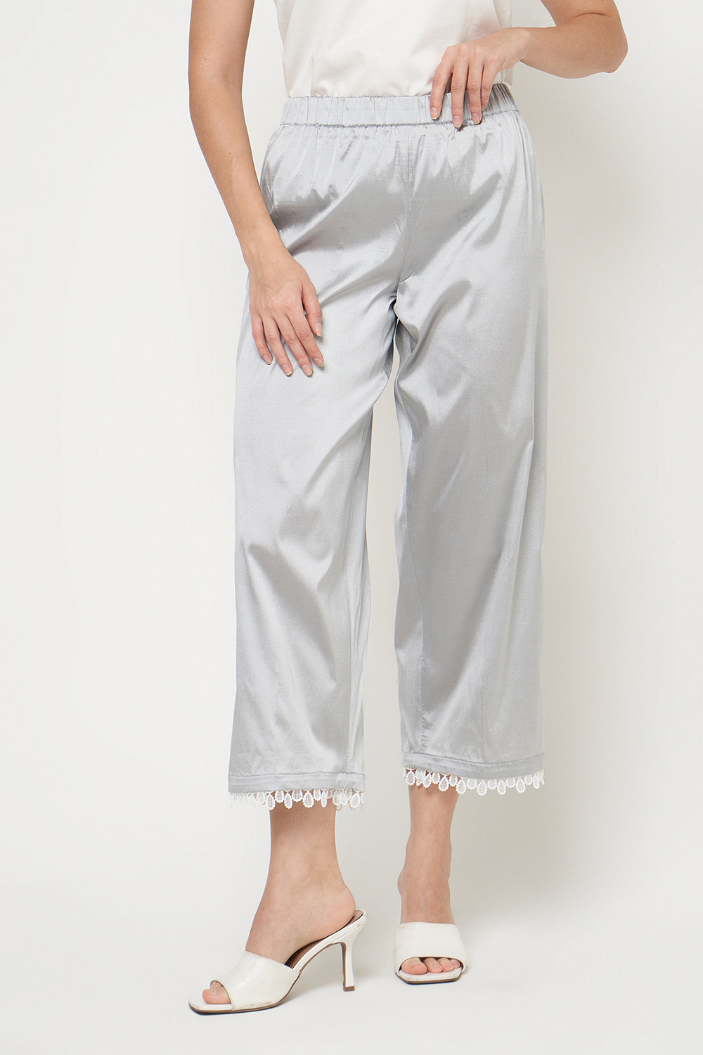 Taveta Pants in Grey