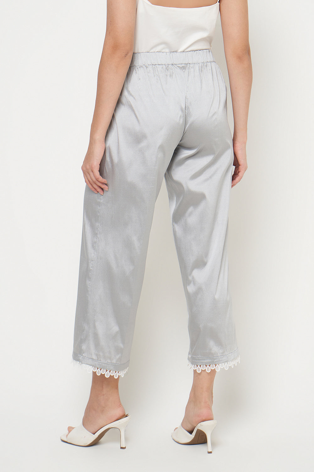 Taveta Pants in Grey