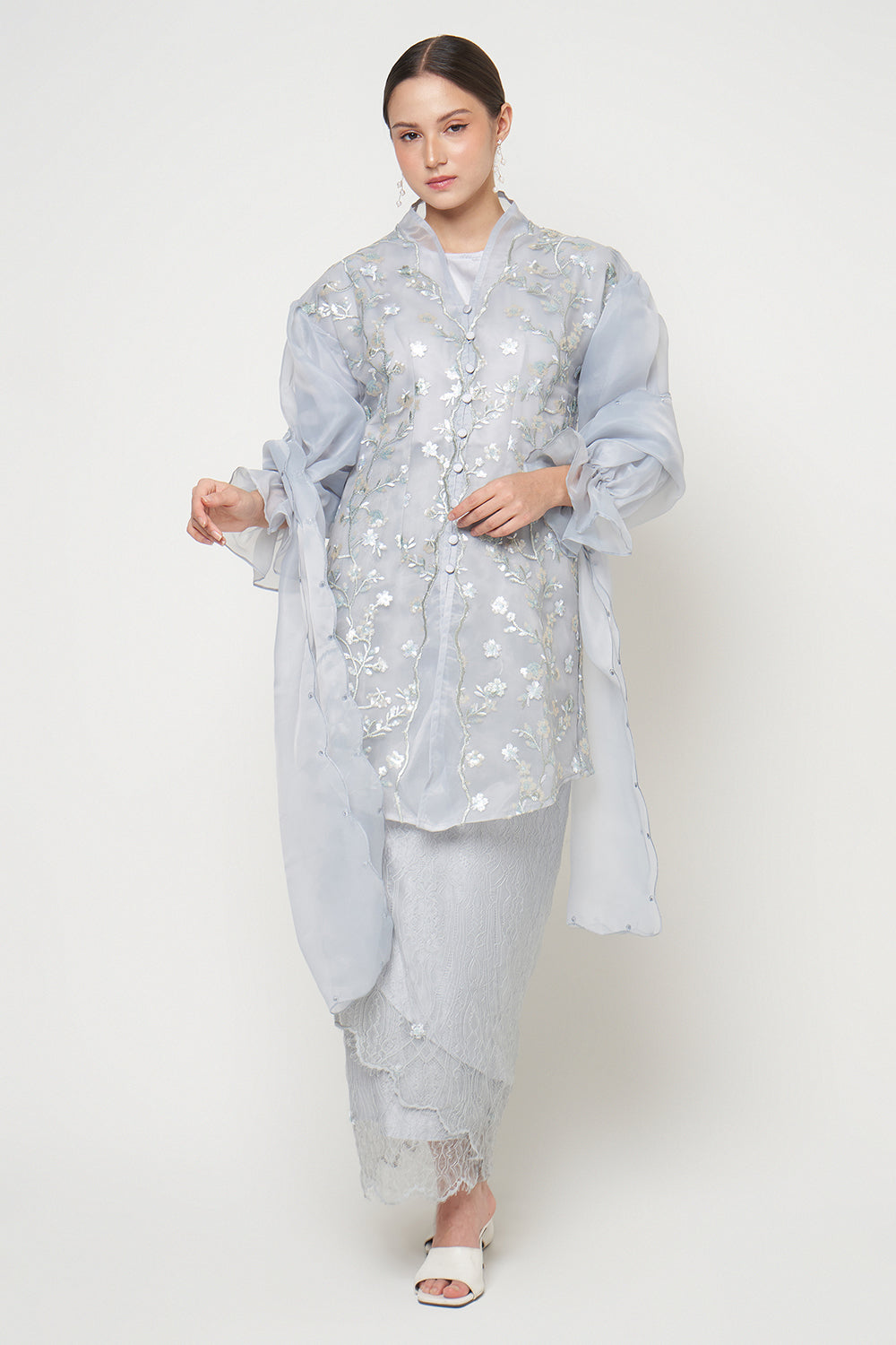 Ayla Set in Light Grey