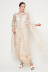 Kanaya Long Kebaya Set in Cream