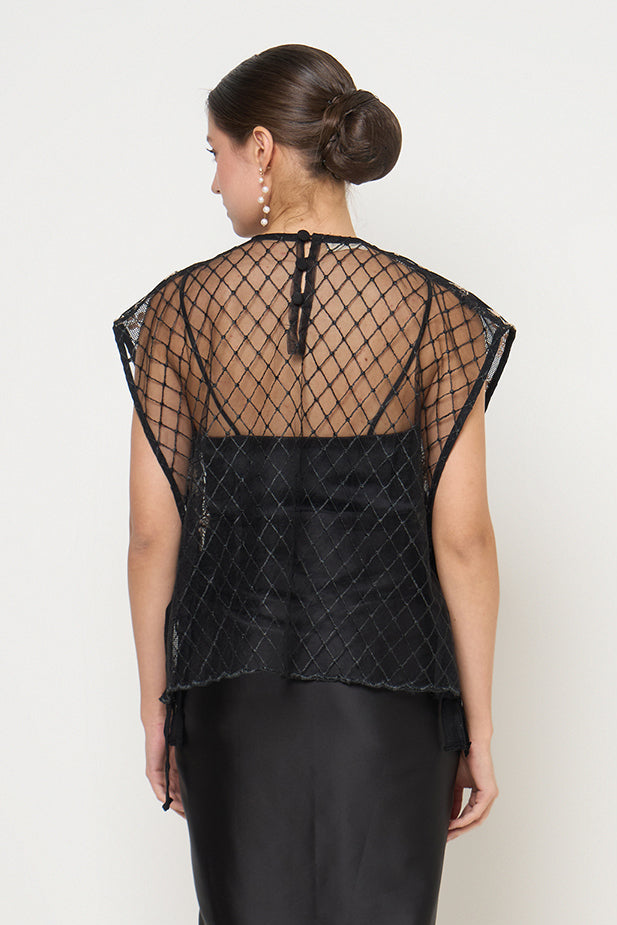 Nala Flower Vest in Black