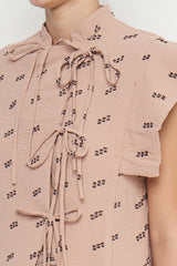 Zora Top in Ligth Brown