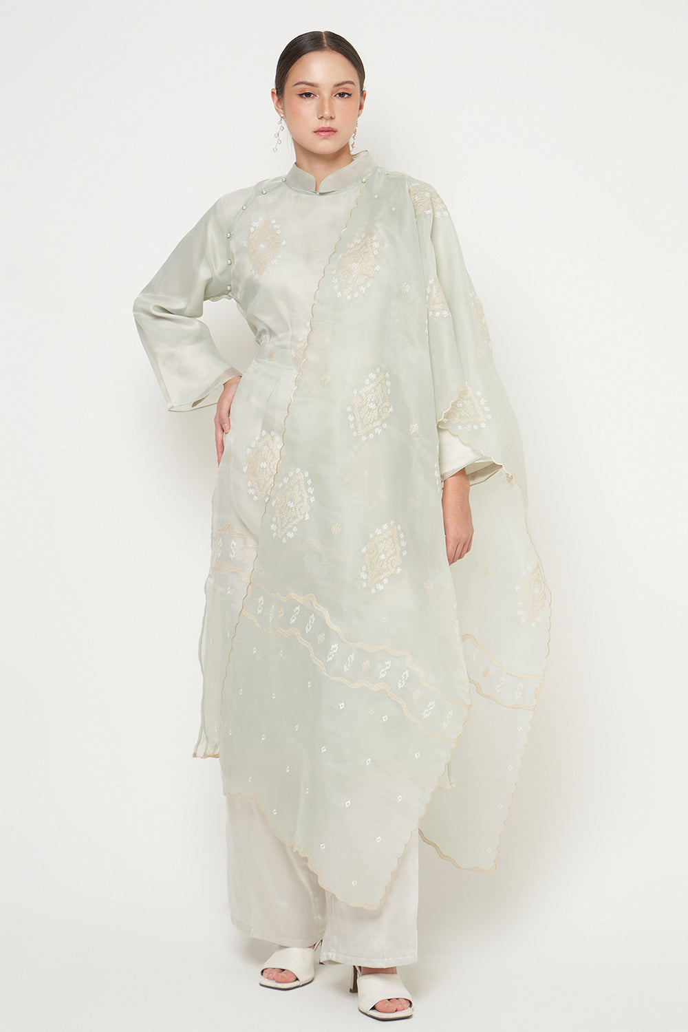 Kirana Tenun Set in Sage