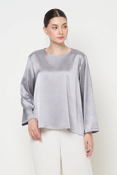 Yara Long Sleeves Inner Top in Dark Grey