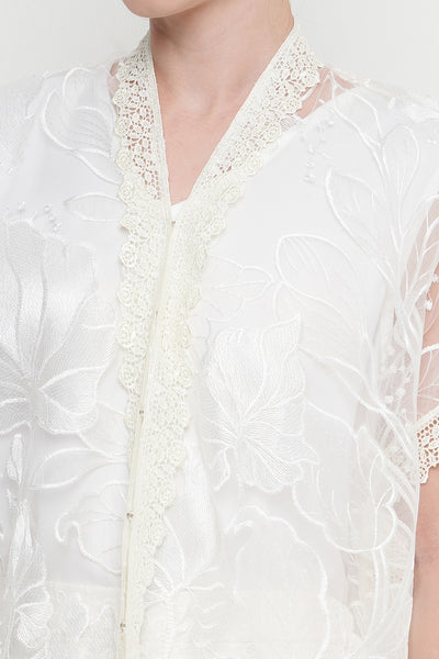 New Ara Vest in White