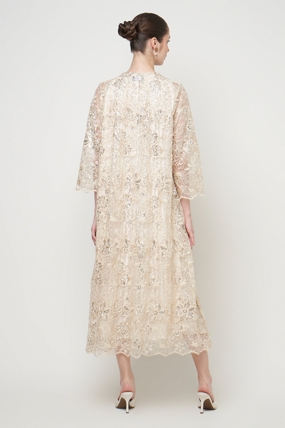 Bella Dress in Light Cream
