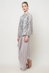 Iswari Kebaya Set in Silver Gray