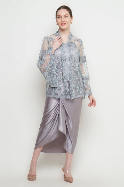 Nayra Kebaya Set in Blue Gray
