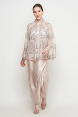 Nayra Kebaya Set in Champagne