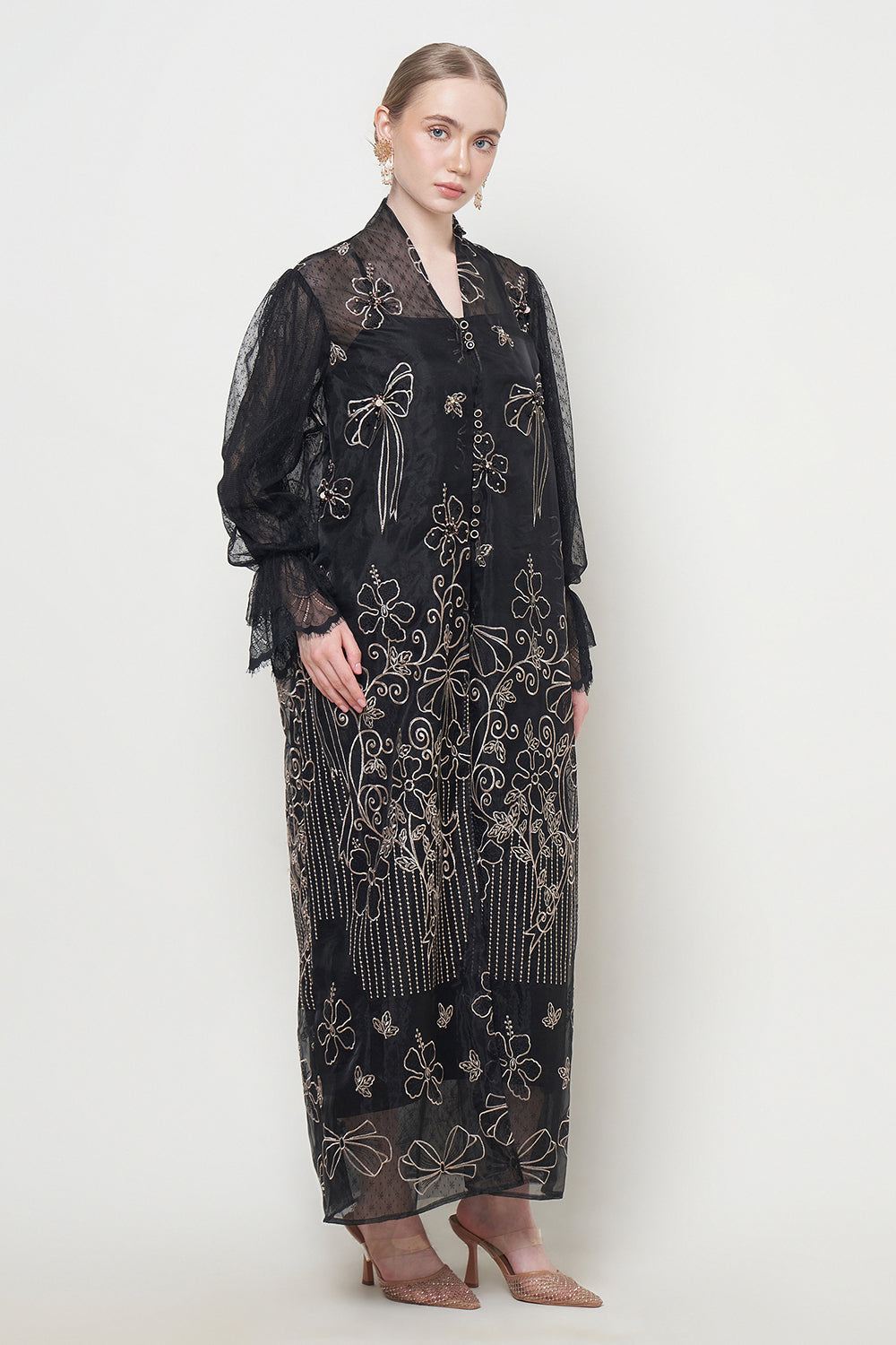 Arumi Dress in Black