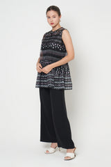 Daisy Outer Top in Black