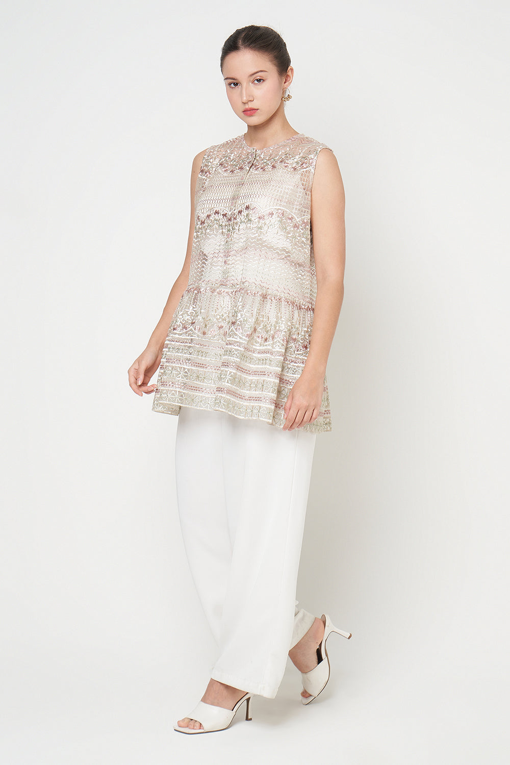 Daisy Outer Top in Rose Gold