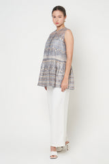 Daisy Outer Top in Grey