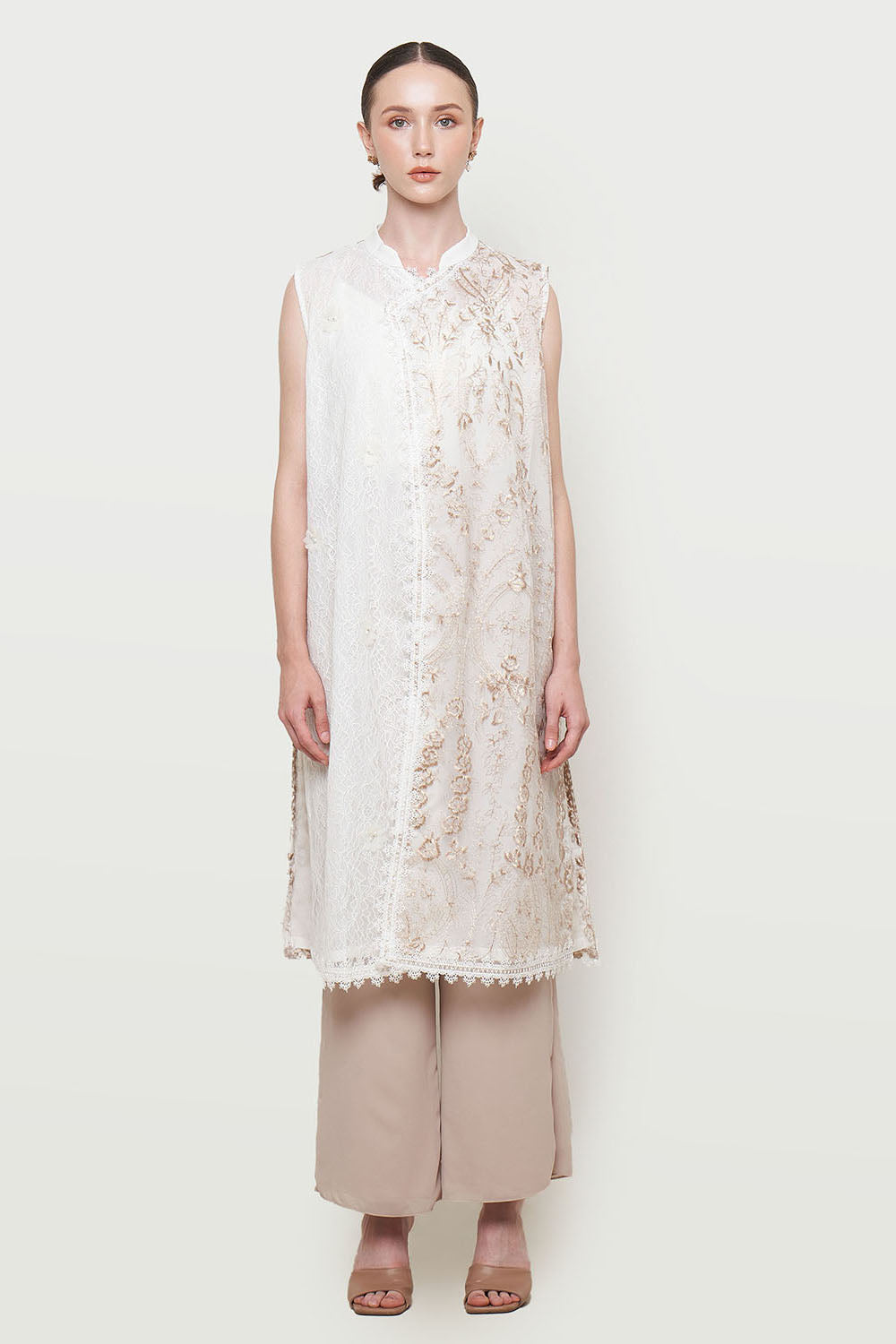 Alissa Outer Top in White