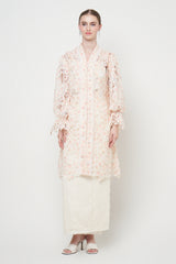 Seruni Kebaya Top in Peach