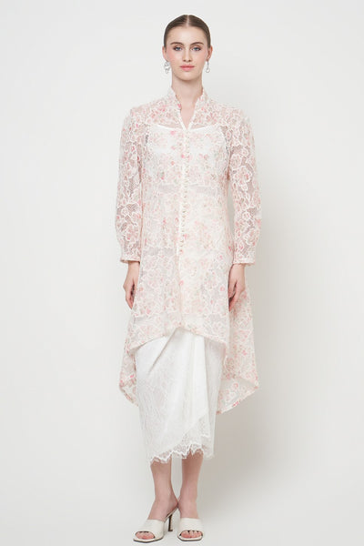 Seina Kebaya Top in Light Pink