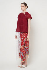 Maramis Set in Maroon