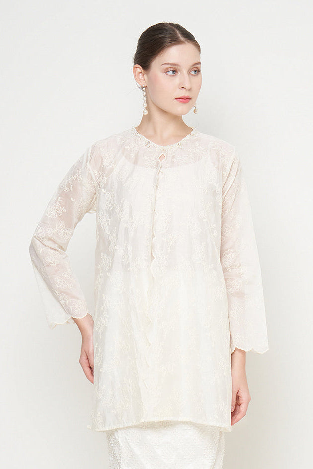 Kemuning Top in Ivory