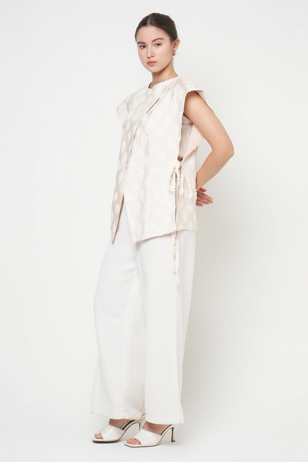 Ratih Top in Light Cream