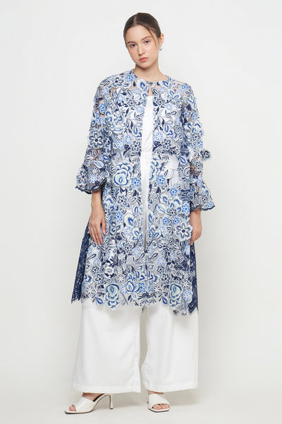 Allesia Outer Top in Blue