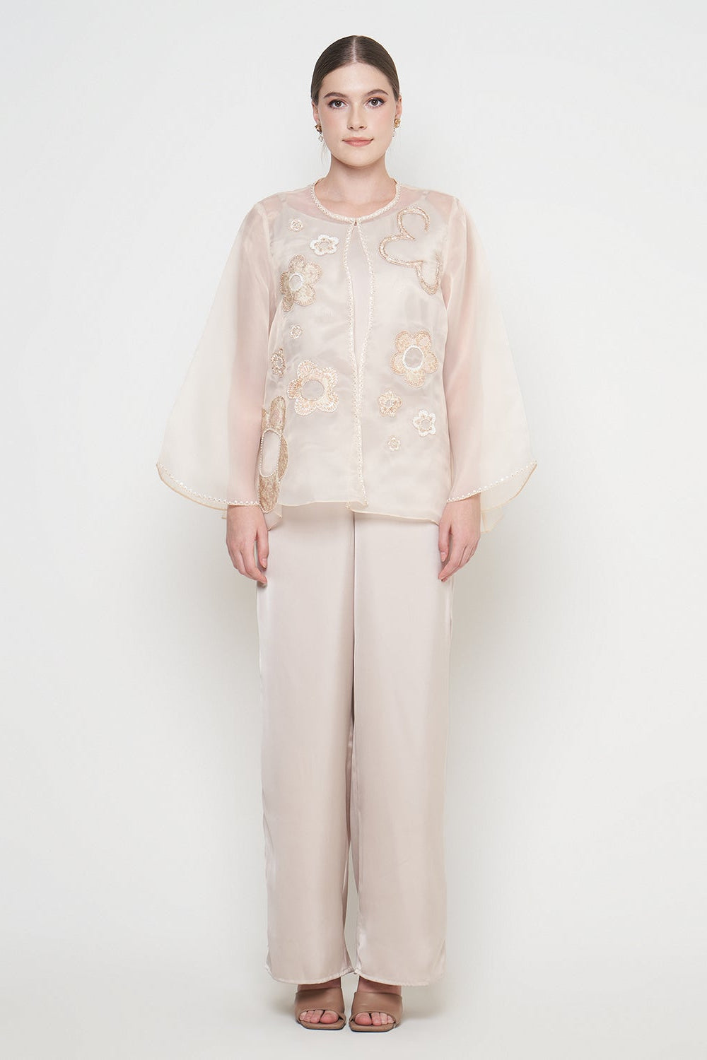 Aubree Blouse in Nude