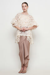 Myva Top in Ivory