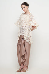 Myva Top in Ivory