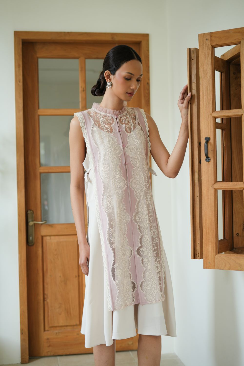 Lilith Dress in Pink