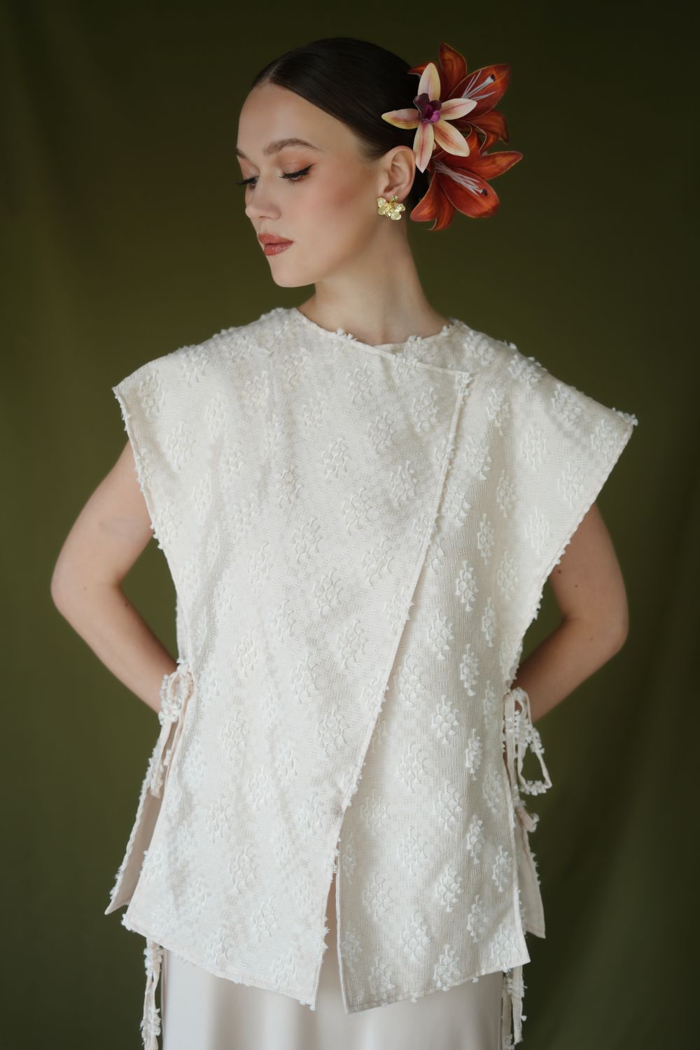 Ratih Top in Nude