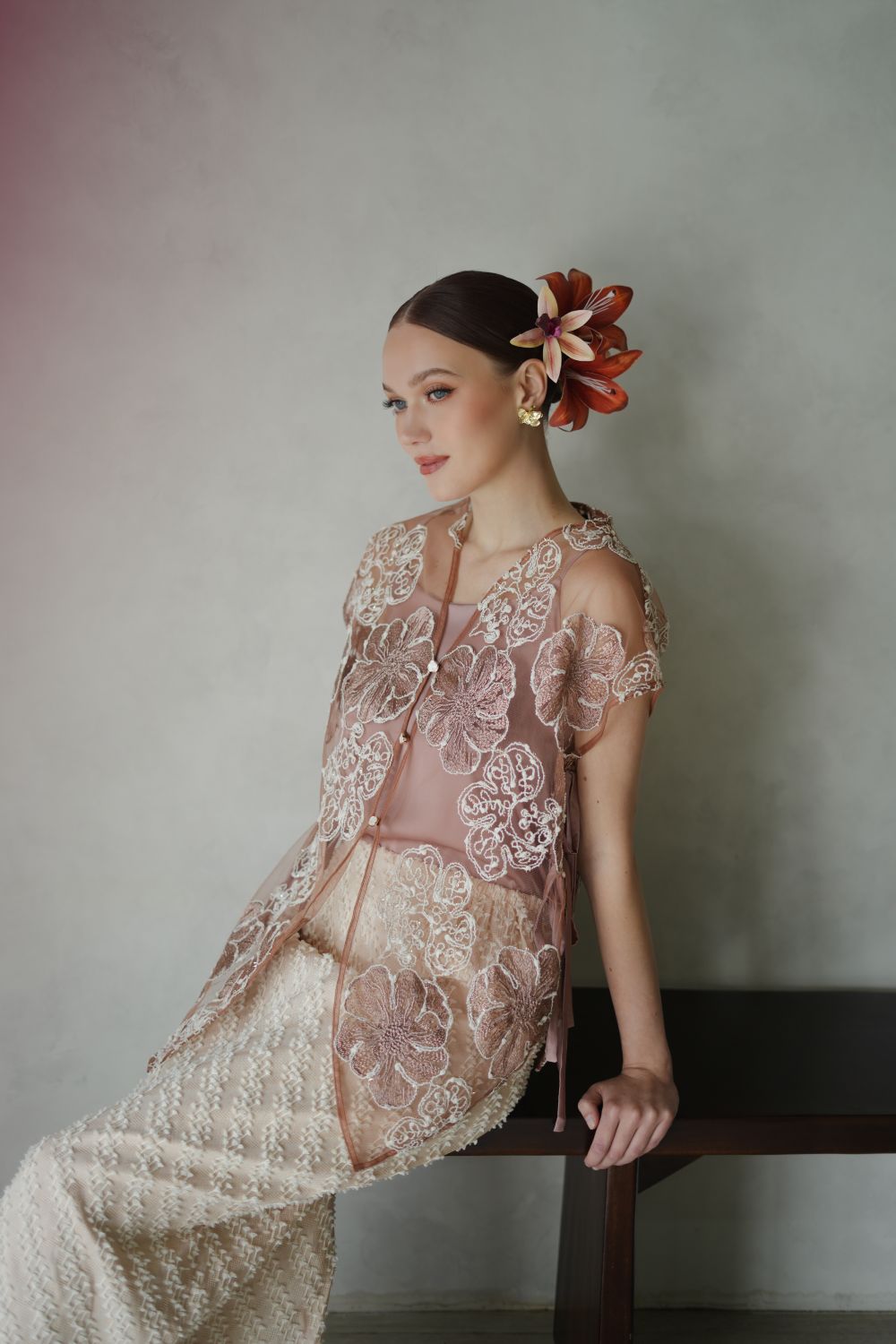 Kevia Top in Bronze