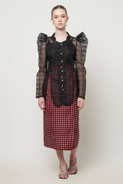Wuri Set in Black Maroon