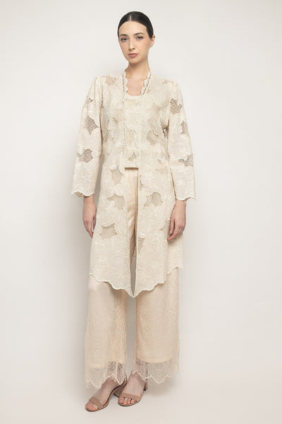 Dahlia Top in Cream