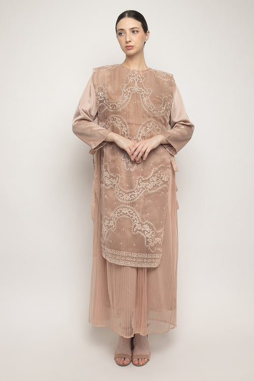 Kartika Dress in Peach