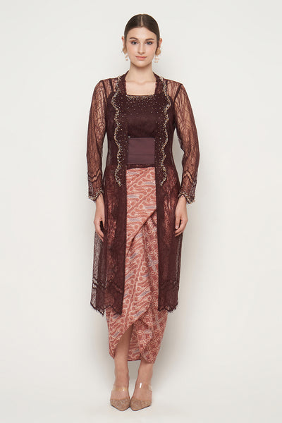 Gamila Kebaya Set in Mahogani