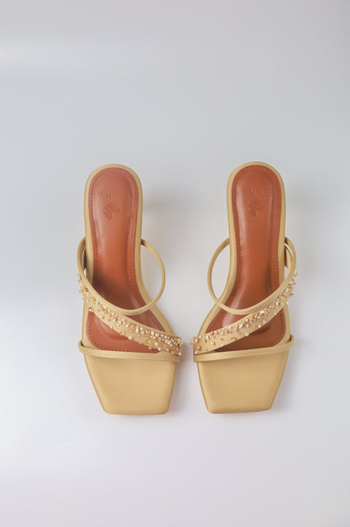 Laica Shoes in Nude