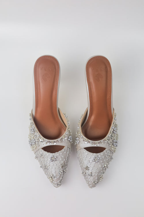Lily Shoes in Silver Grey