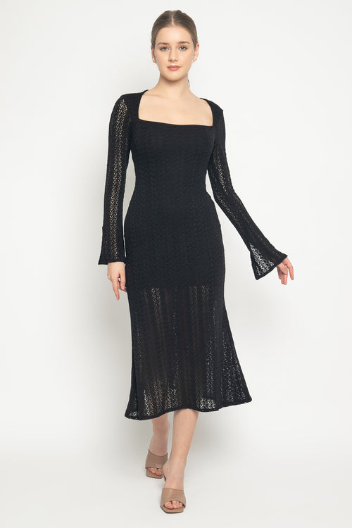 Adiella Dress in Black