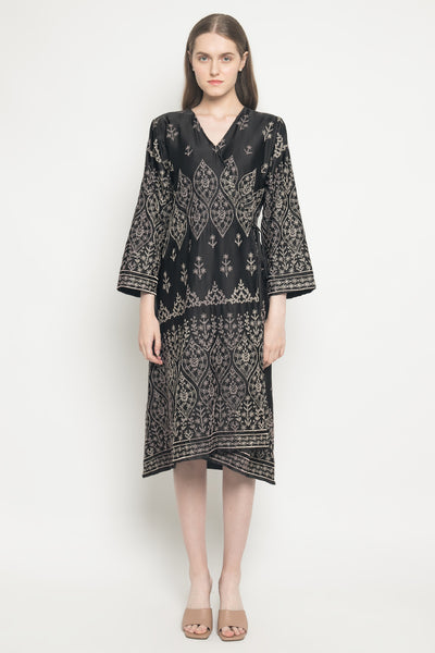 Genifa Dress in Black