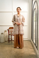 Ayna Outer Top in White Blue Marble