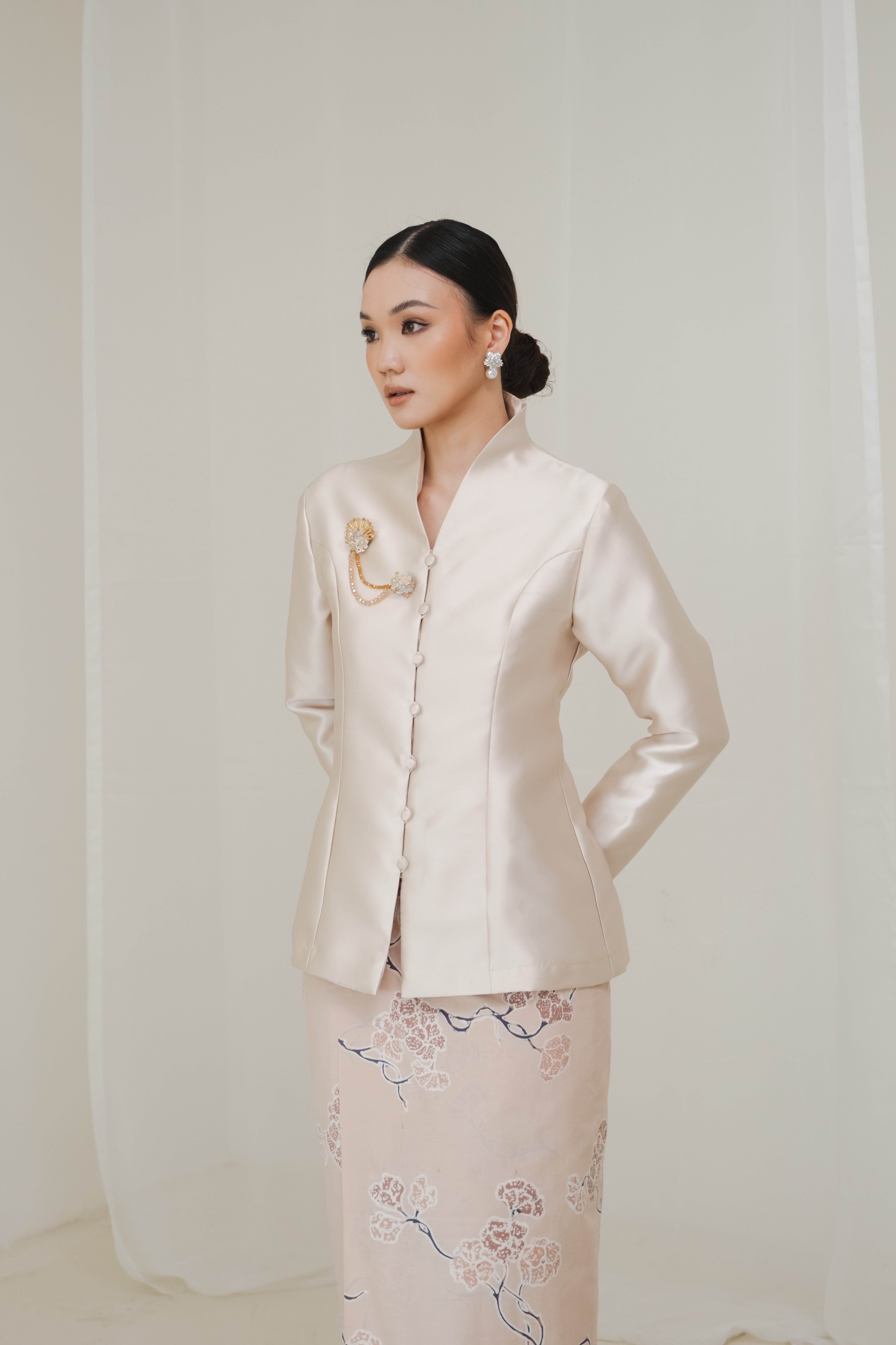 Rania Kebaya Top in Cream