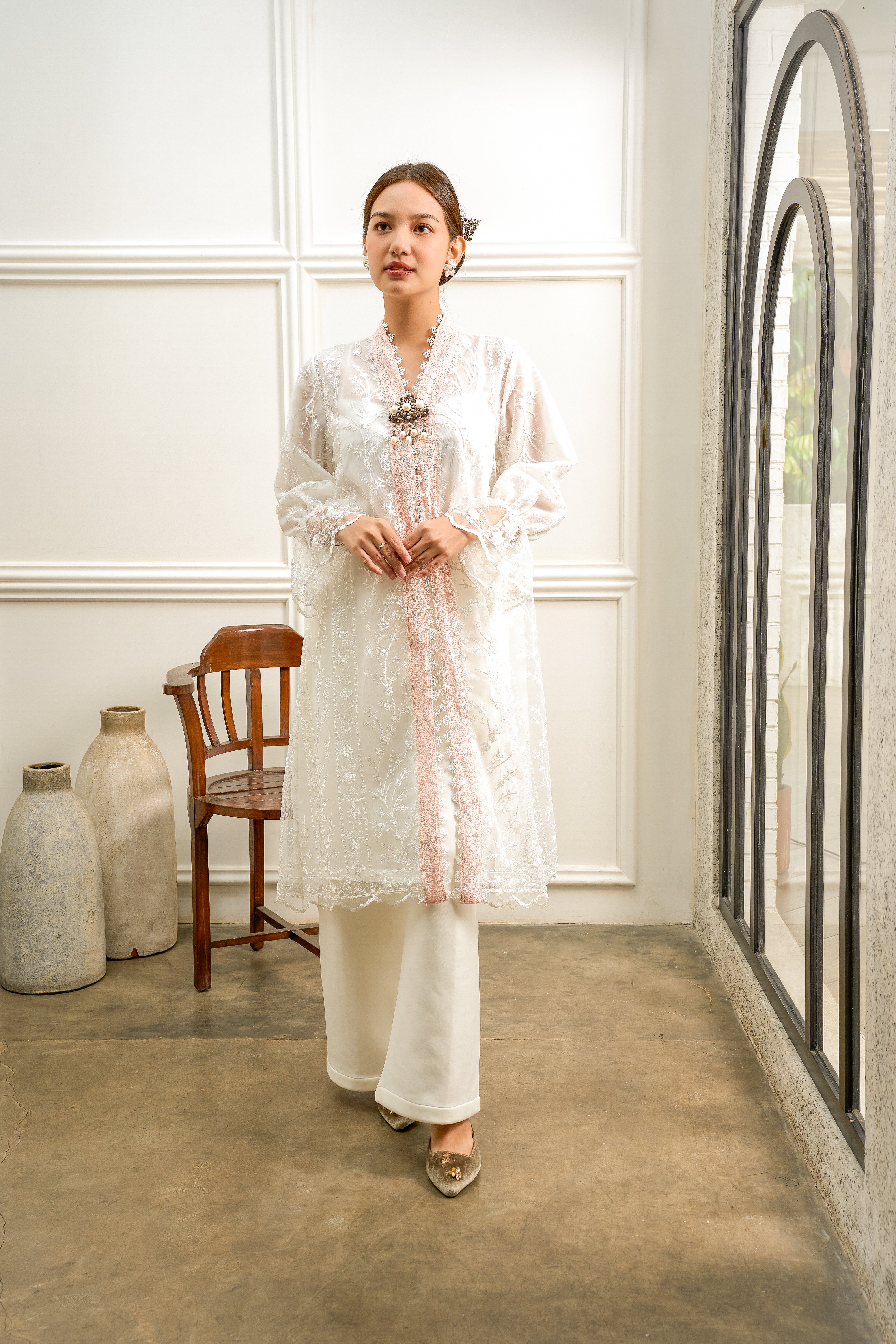 Amara Outer Top in White