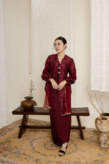 Laila Kebaya Set in Wine Maroon