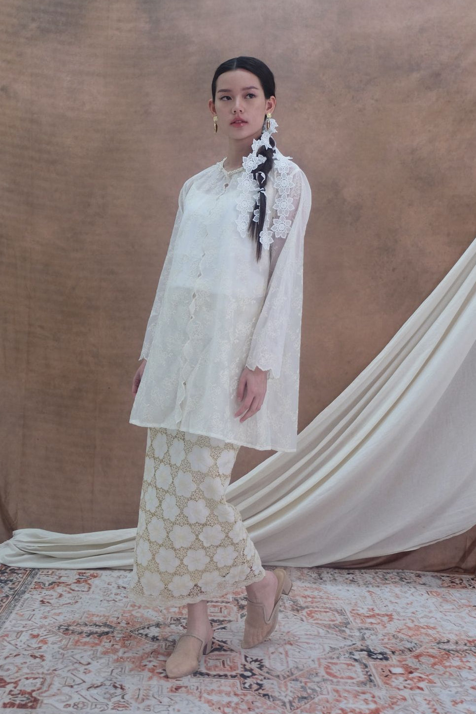 Kemuning Top in Ivory