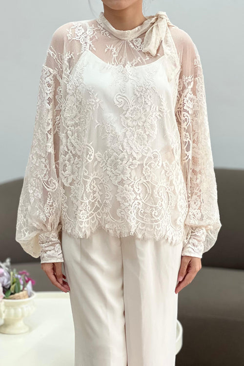 Arela Top in Ivory