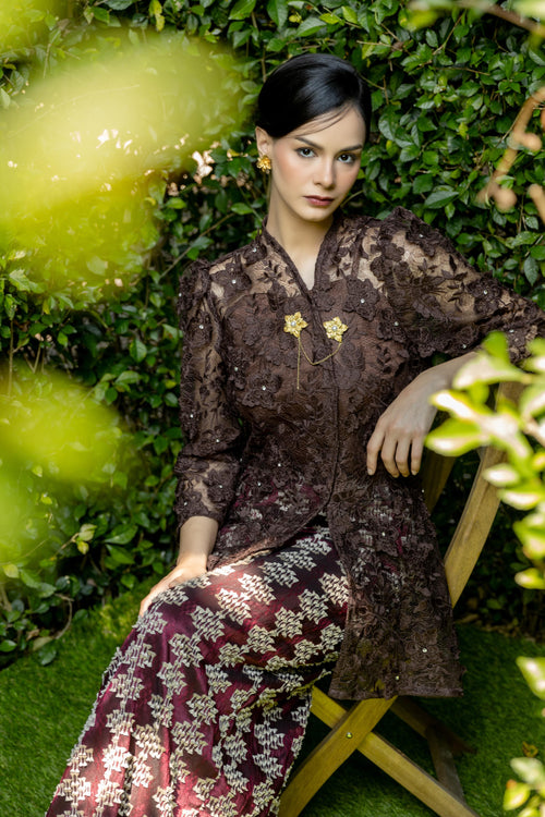 Aramina Top in Mahogany