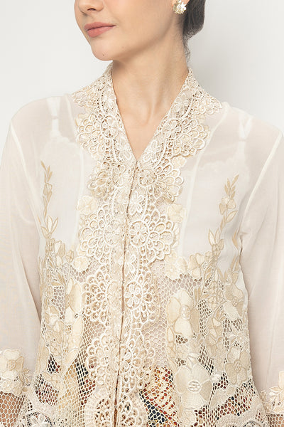 Dara Gladiola Kebaya Top in Ivory