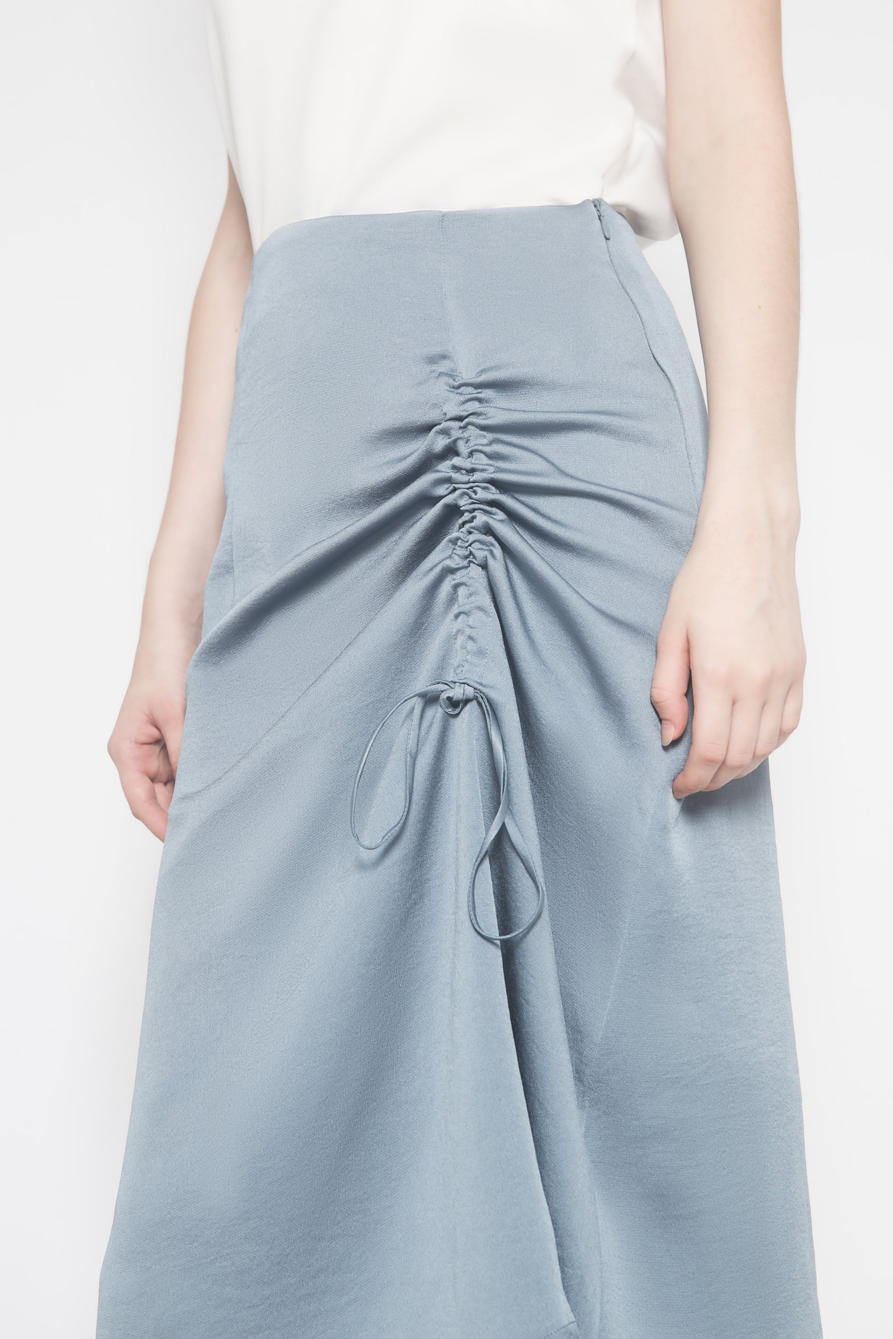 Up Front Skirt in Greyish Baby Blue