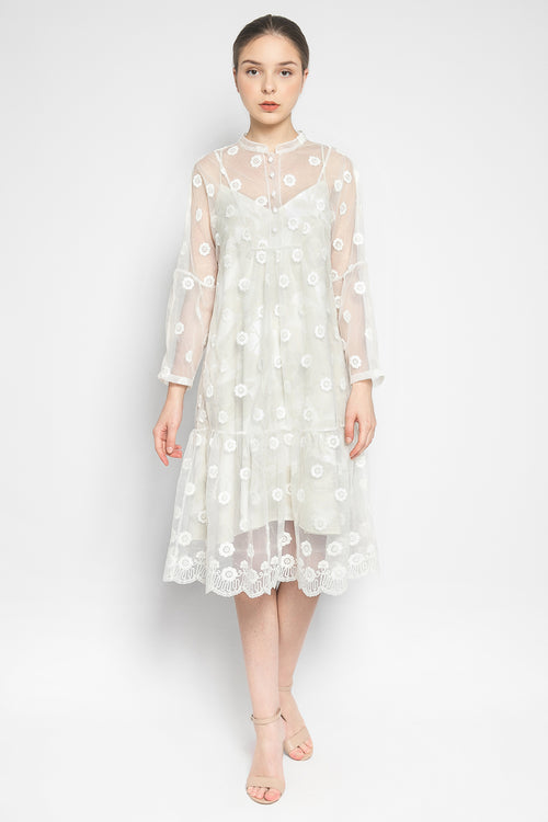 Buttercup Dress in White
